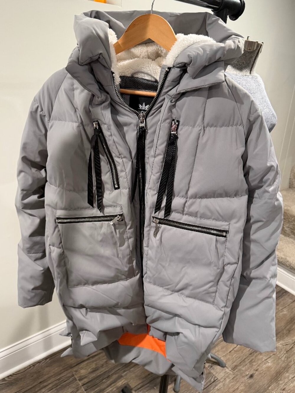 Orolay Gray Hooded Puffer Coat Medium “Amazon Coat”